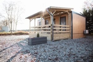 Kontex 8x4/A mobilház terasszal