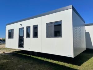 Kontex 8x4/B mobilház