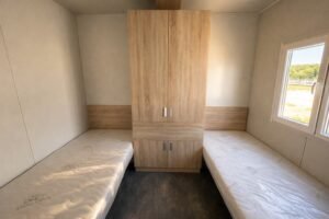 Kontex 8x4/B mobilház hálószoba